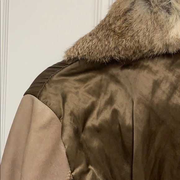 Adorable leather/fur - Picture 3 of 4